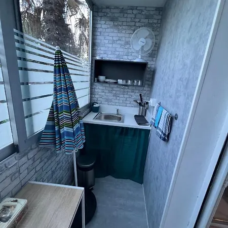 Mini Studio Dans Un Coin De Verdure Rum i privatbostad *